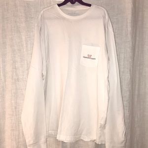 Vineyard Vines white long sleeve T-shirt
